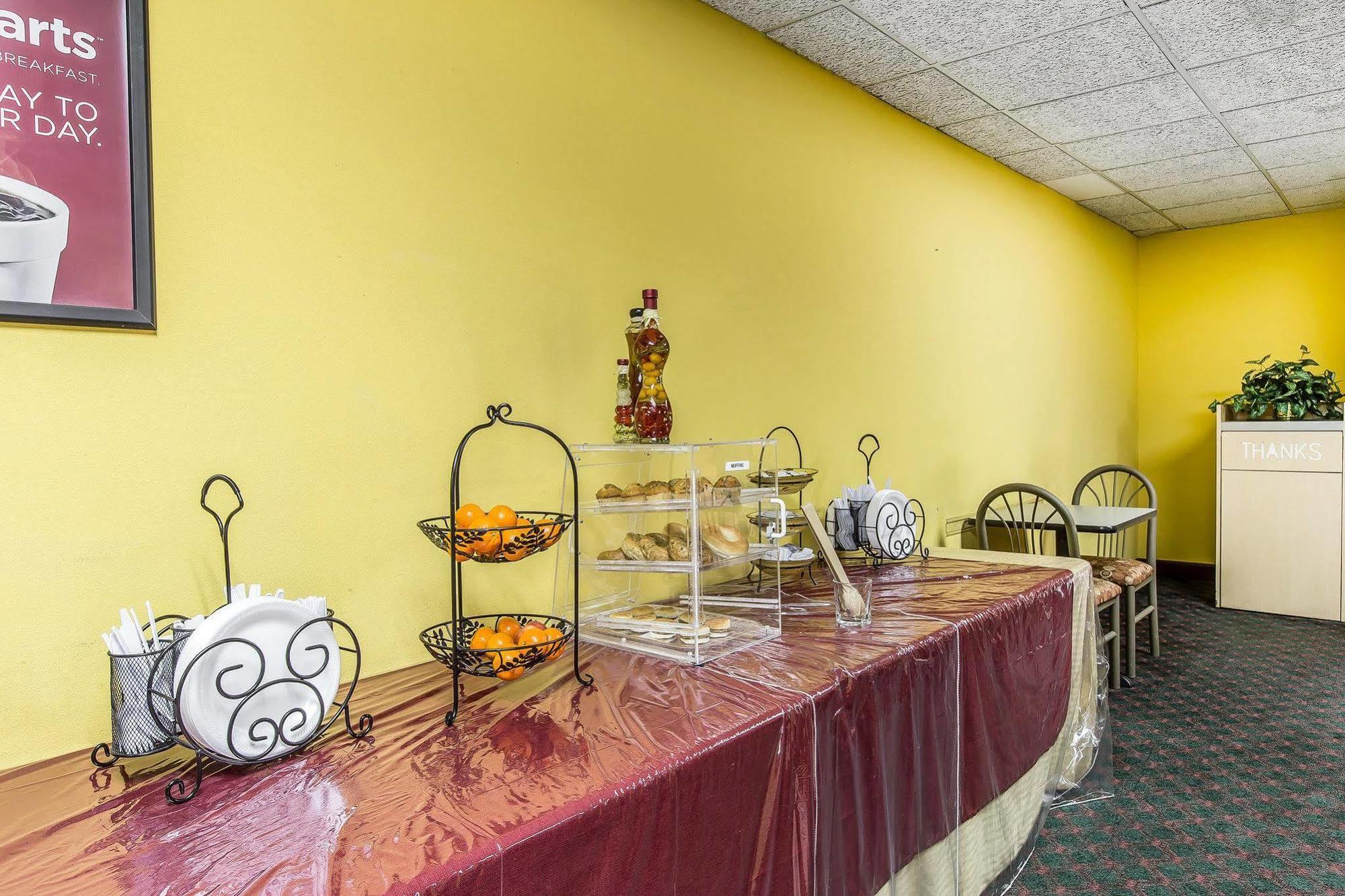 Quality Inn Moultrie Bagian luar foto